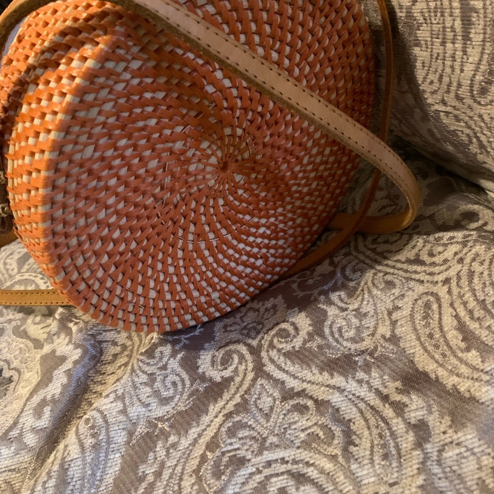 Tropic - Picture 3 of 6